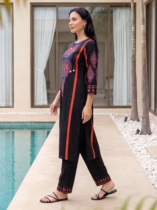Black_Embroidered_Pure_Cotton_Kurta_Trouser_Set