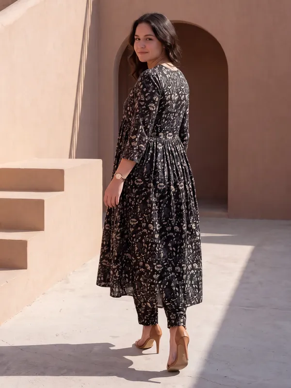 Black_Printed_Pure_Cotton_Kurta_Trouser_Set