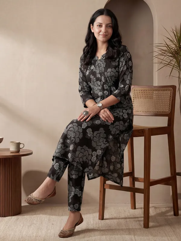 Black_Printed_Pure_Cotton_Kurta_Trouser_Set