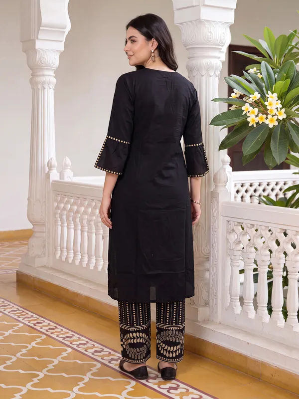 Black_Embroidered_Pure_Cotton_Kurta_Trouser_Set