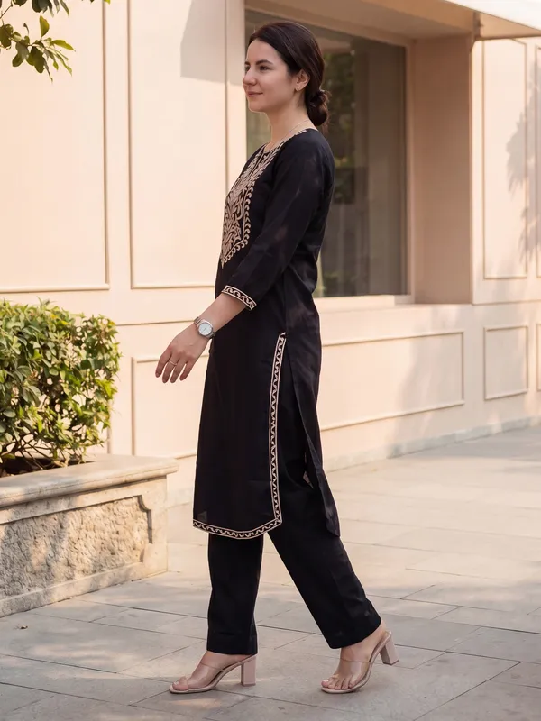Black_Printed_Pure_Cotton_Kurta_Trouser_Set