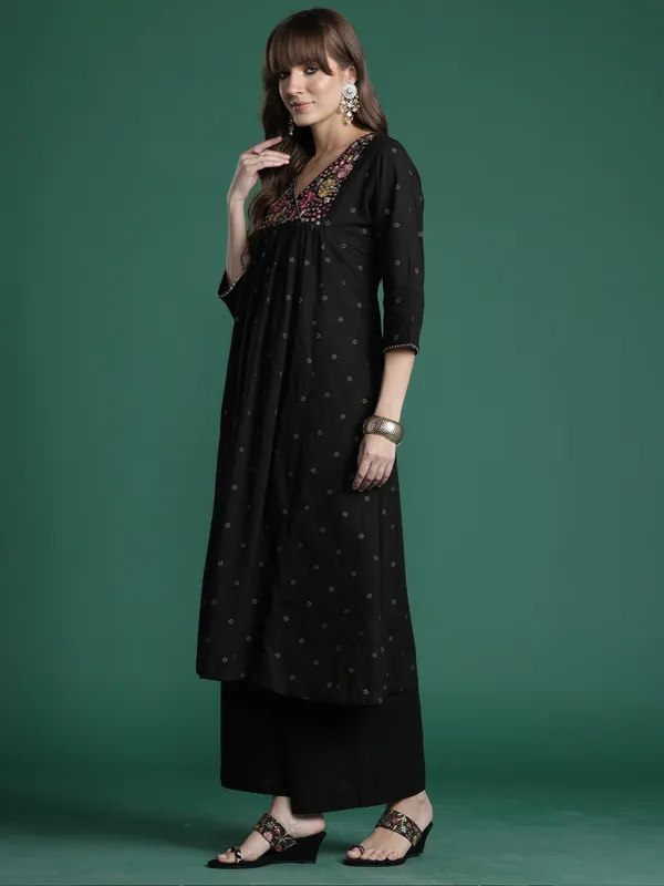 Black_Embroidered_Pure_Cotton_Kurta_Trouser_Set