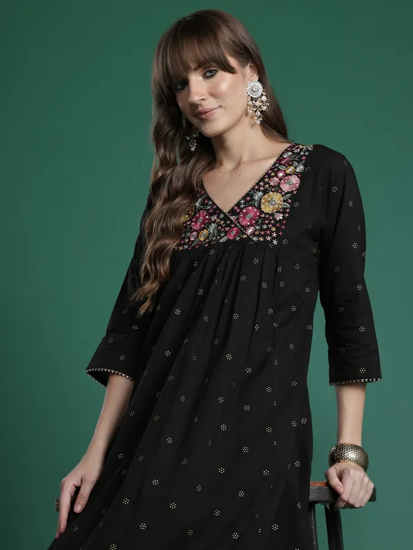 Black_Embroidered_Pure_Cotton_Kurta_Trouser_Set