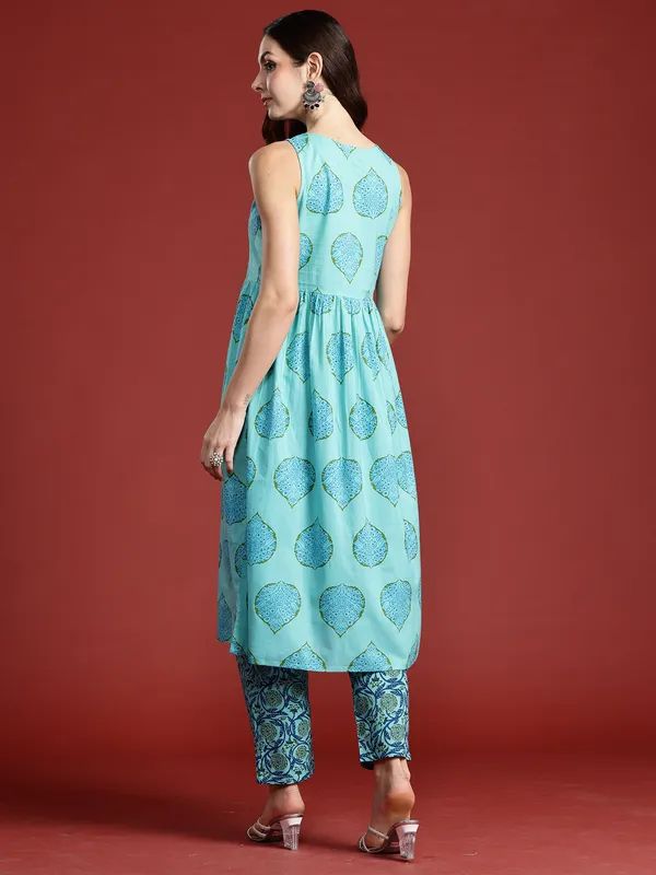 Blue_Printed_Pure_Cotton_Kurta_Trouser_Set