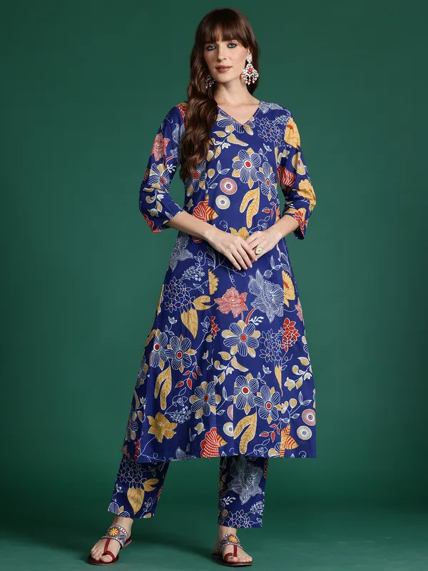 Blue_Printed_Pure_Cotton_Kurta_Trouser_Set