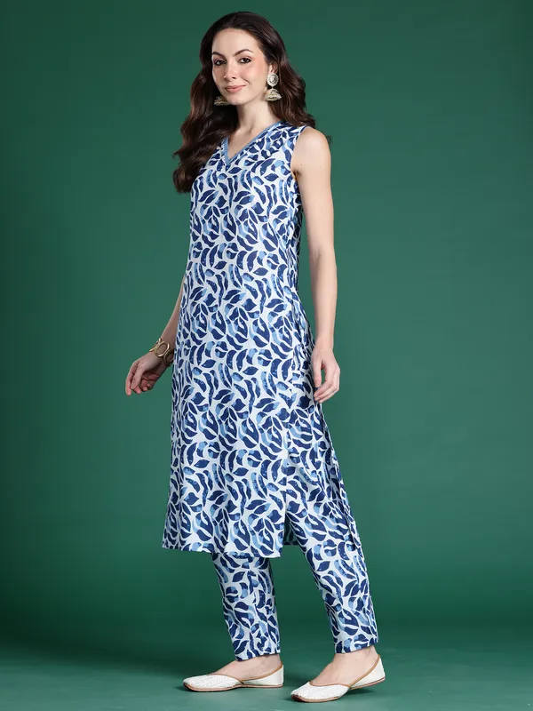 Blue_Printed_Pure_Cotton_Kurta_Trouser_Set