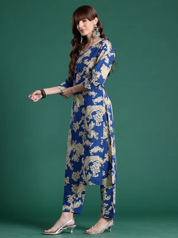 Blue_Printed_Pure_Cotton_Kurta_Trouser_Set