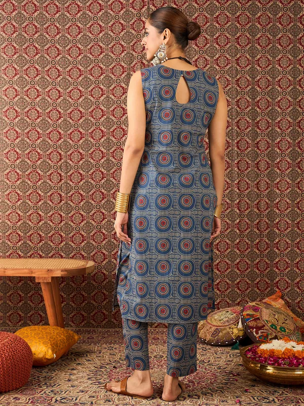 Blue_Printed_Pure_Cotton_Kurta_Trouser_Set