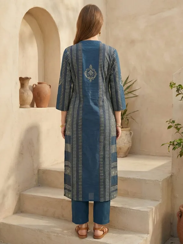 Blue_Cotton_A-Line_Kurta_with_Trousers