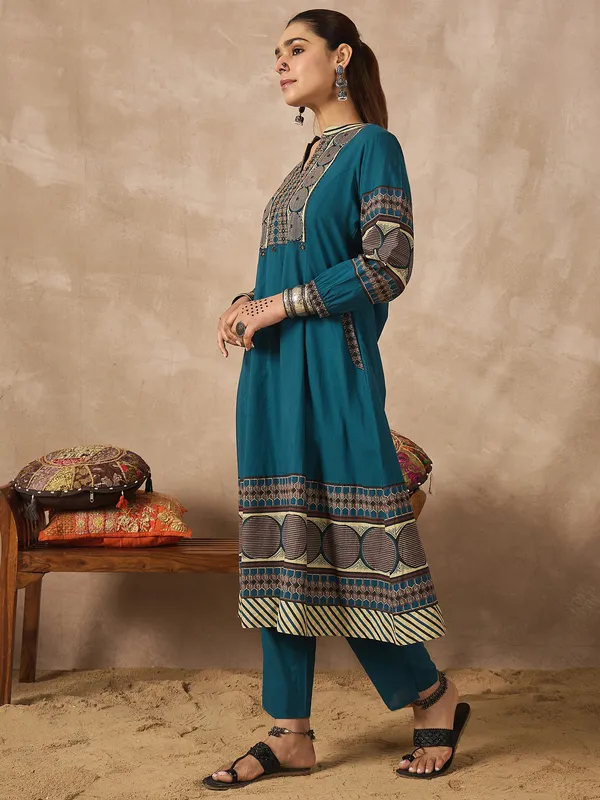 Blue_Printed_Pure_Cotton_Kurta_Trouser_Set
