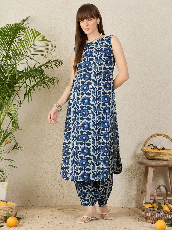 Blue_Printed_Pure_Cotton_Kurta_Trouser_Set