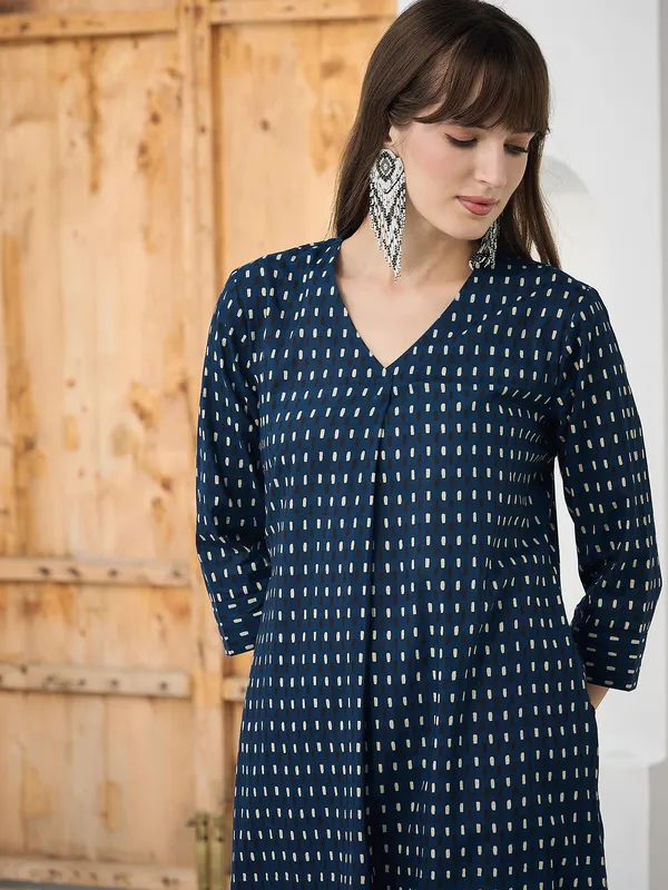 Blue_Printed_Pure_Cotton_Kurta_Trouser_Set