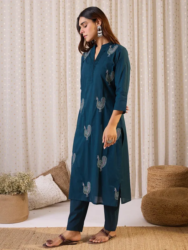 Blue_Cotton_Straight_Kurta_with_Trousers