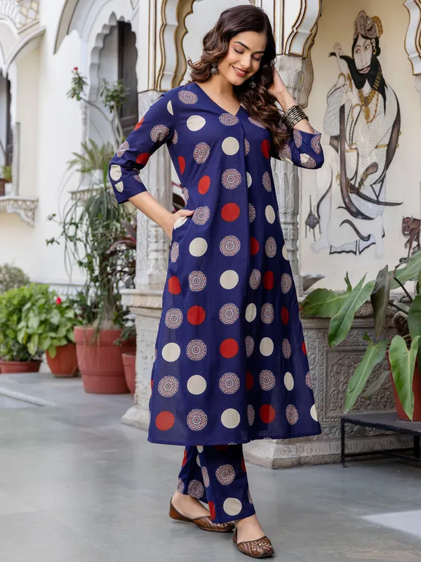 Blue_Printed_Pure_Cotton_Kurta_Trouser_Set