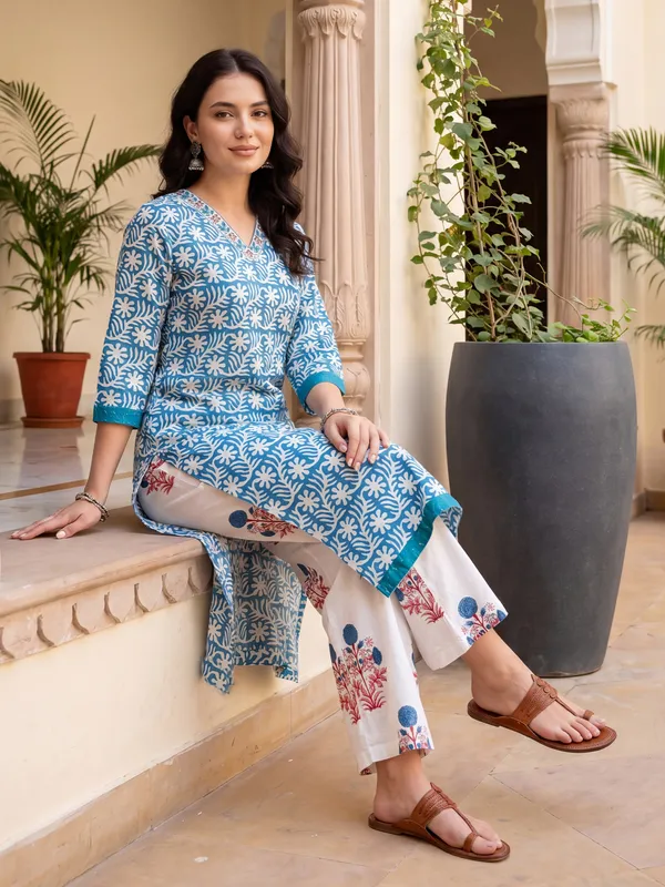 Blue_Printed_Pure_Cotton_Kurta_Trouser_Set