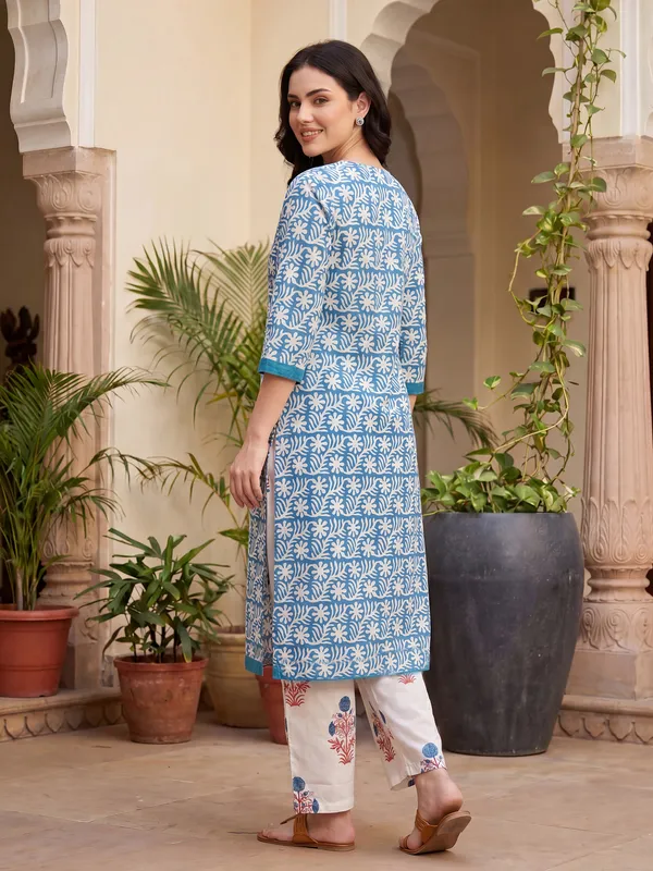 Blue_Printed_Pure_Cotton_Kurta_Trouser_Set