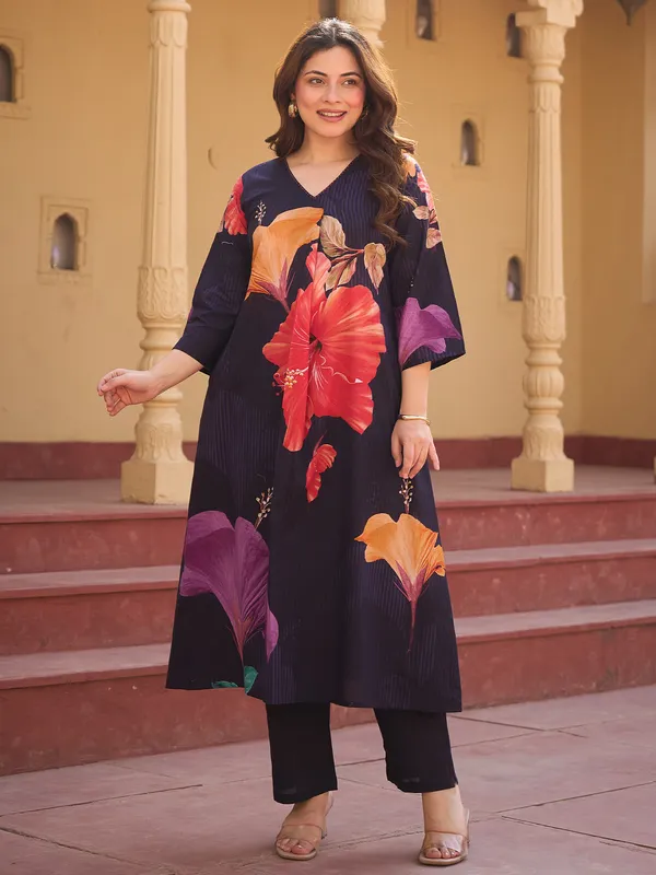 Blue_Printed_Pure_Cotton_Kurta_Trouser_Set
