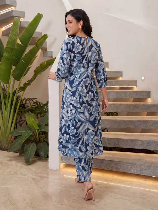 Blue_Printed_Pure_Cotton_Kurta_Trouser_Set