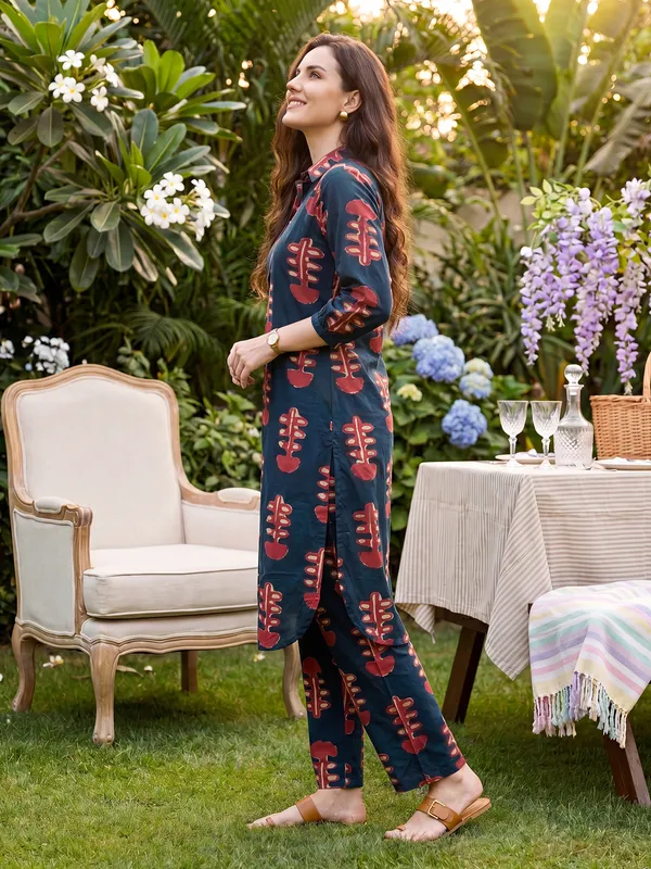 Blue_Printed_Pure_Cotton_Kurta_Trouser_Set