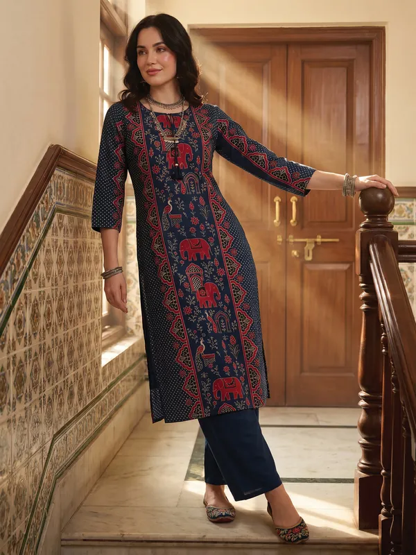 Blue_Printed_Pure_Cotton_Kurta_Trouser_Set