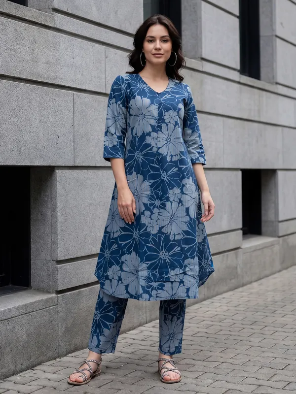 Blue_Printed_Pure_Cotton_Kurta_Trouser_Set
