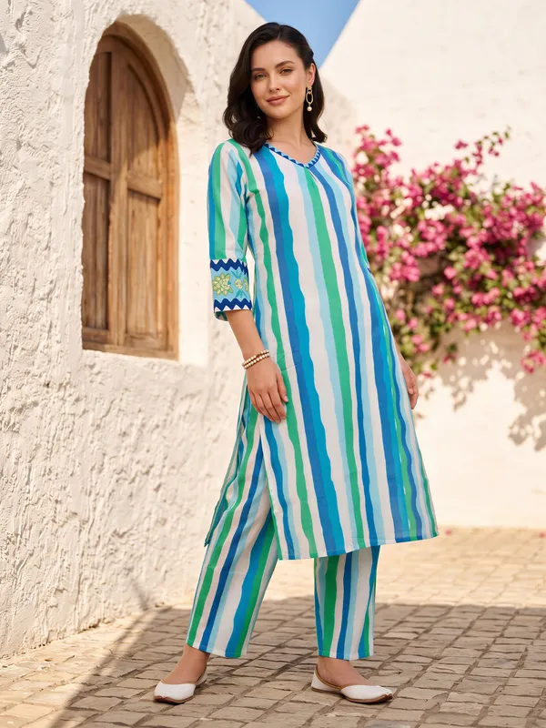 Blue_Printed_Pure_Cotton_Kurta_Trouser_Set