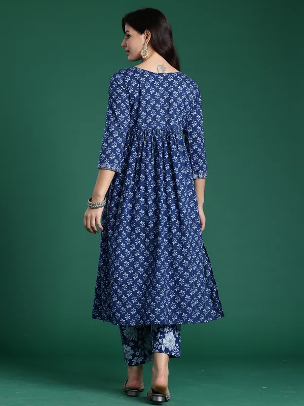 Blue_Printed_Pure_Cotton_Kurta_Trouser_Set