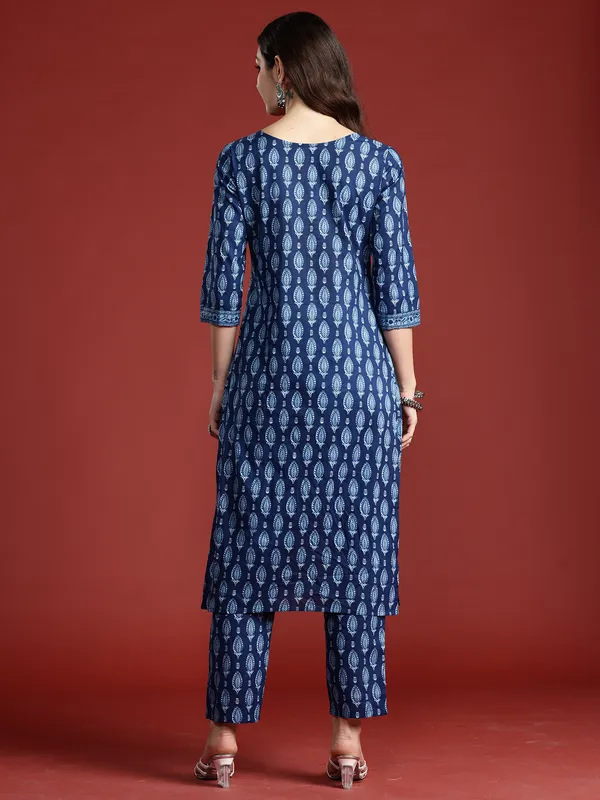 Blue_Printed_Pure_Cotton_Kurta_Trouser_Set