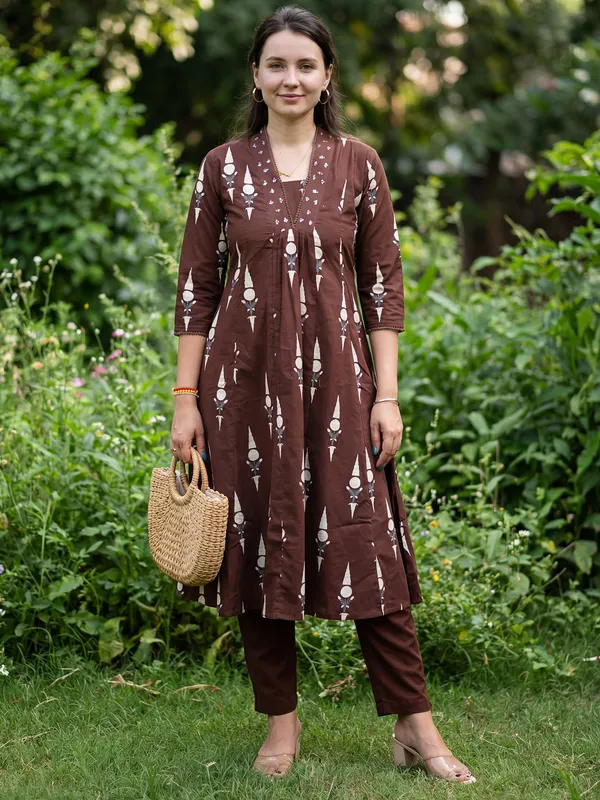 Brown_Printed_Pure_Cotton_Kurta_Trouser_Set