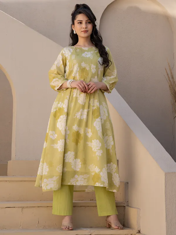 Green_Printed_Pure_Cotton_Kurta_Trouser_Set