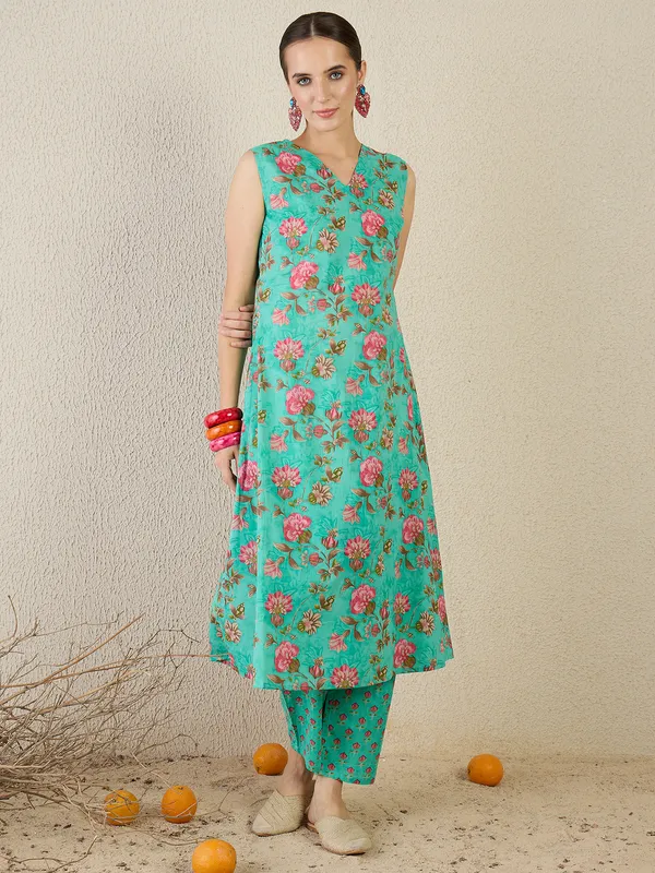 Green_Printed_Pure_Cotton_Kurta_Trouser_Set