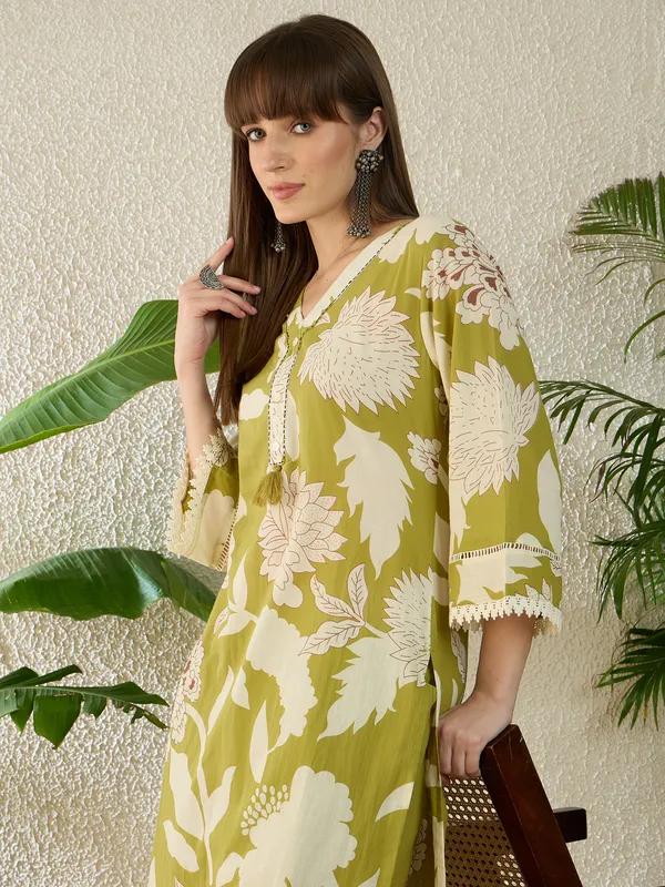 Green_Cotton_Straight_Kurta_with_Palazzos