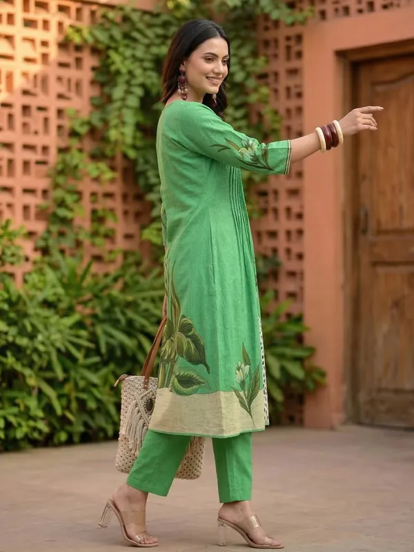 Green_Printed_Pure_Cotton_Kurta_Trouser_Set