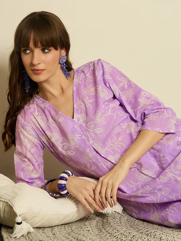 Lavender_Cotton_A-Line_Kurta_with_Trousers