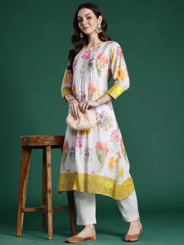 Multicolor_Printed_Pure_Cotton_Kurta_Trouser_Set