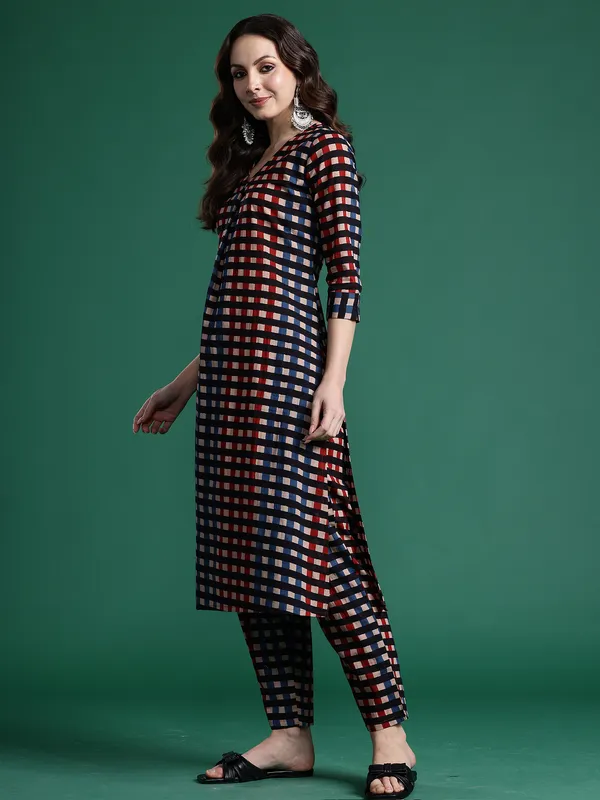 Multicolor_Printed_Pure_Cotton_Kurta_Trouser_Set