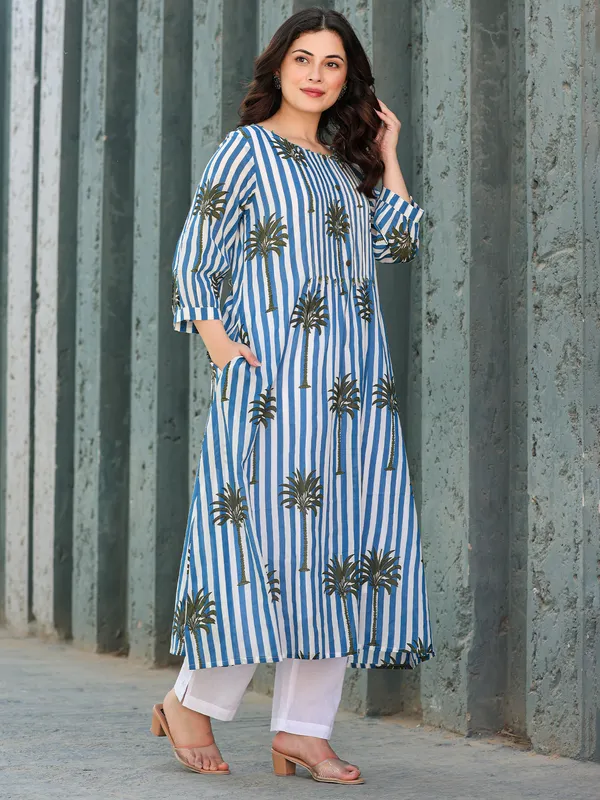 Multicolor_Printed_Pure_Cotton_Kurta_Trouser_Set