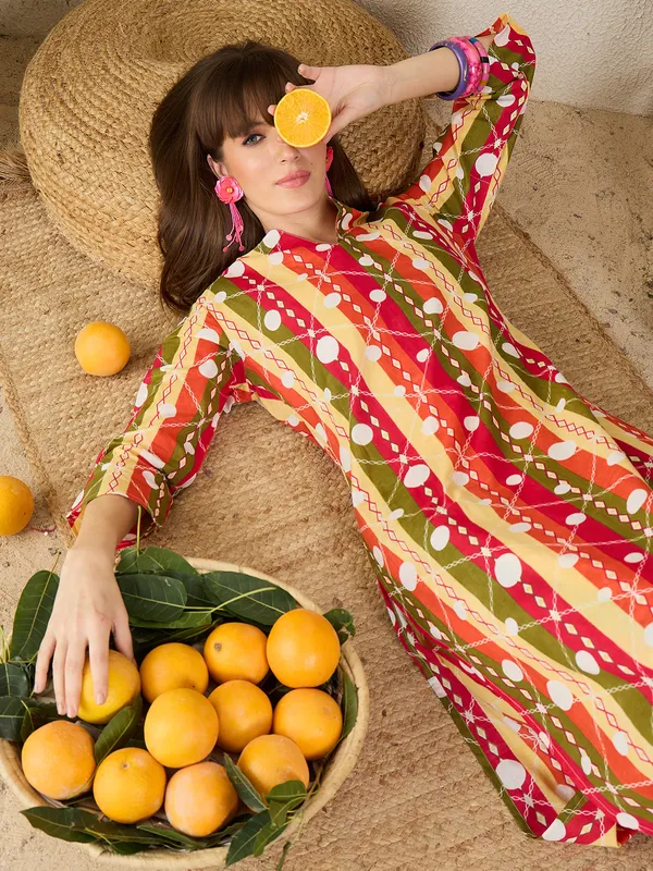 Multicolor_Printed_Pure_Cotton_Kurta_Trouser_Set