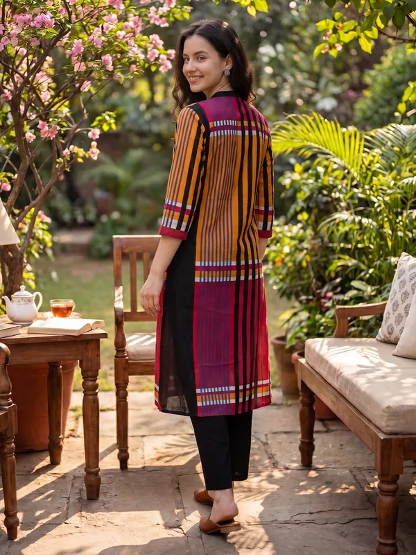 Multicolor_Printed_Pure_Cotton_Kurta_Trouser_Set