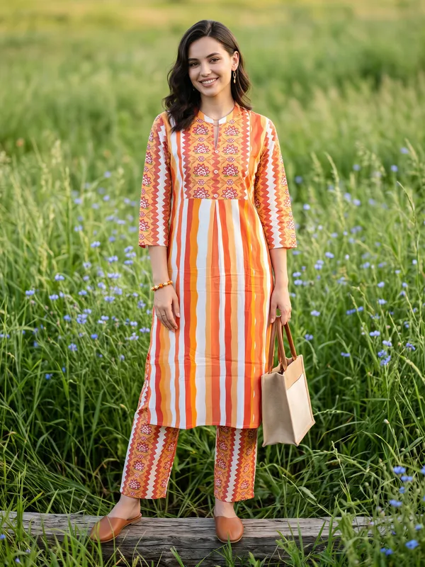 Multicolor_Printed_Pure_Cotton_Kurta_Trouser_Set
