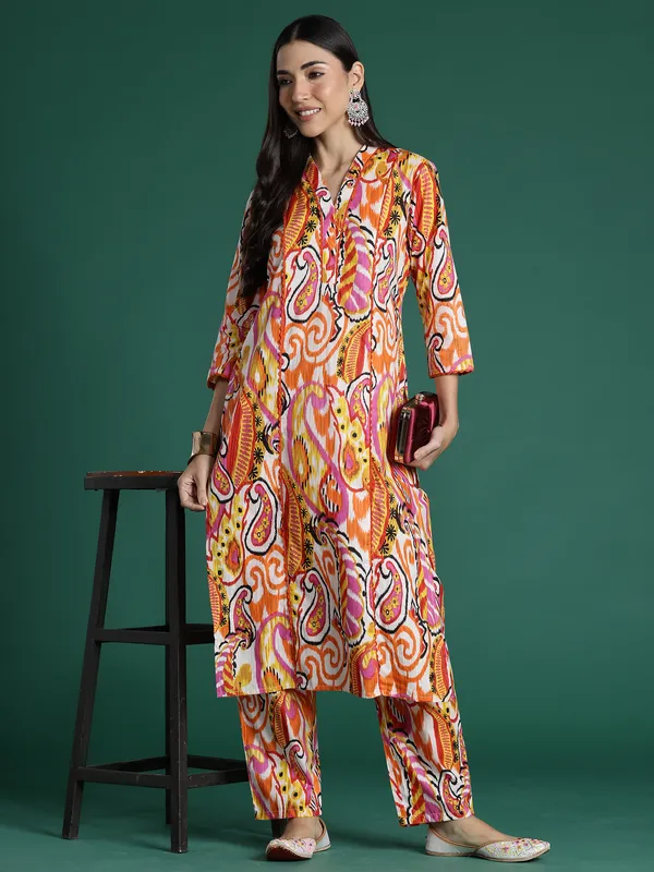 Multicolor_Printed_Pure_Cotton_Kurta_Trouser_Set