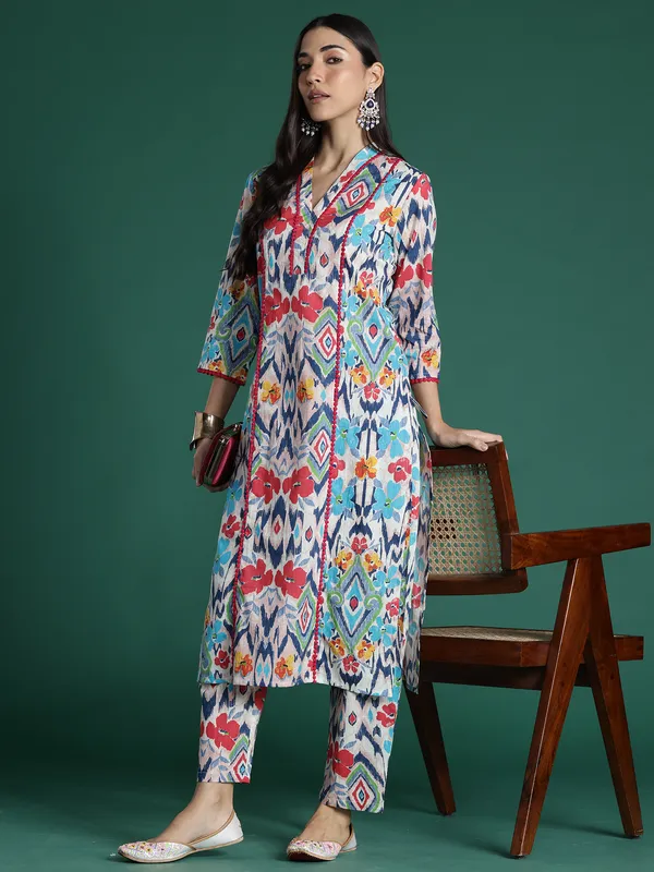 Multicolor_Printed_Pure_Cotton_Kurta_Trouser_Set