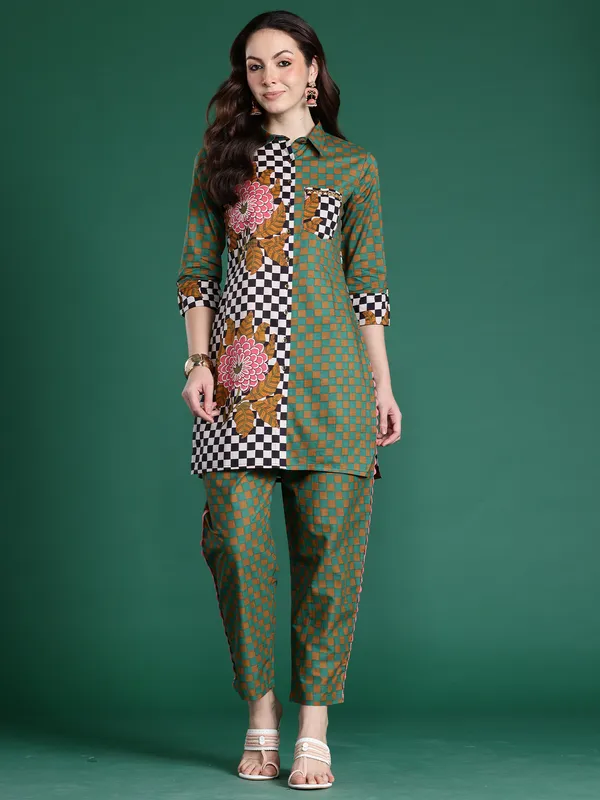 Multicolor_Printed_Pure_Cotton_Kurta_Trouser_Set