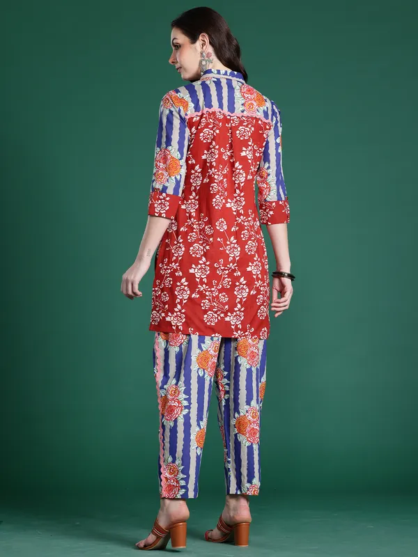 Multicolor_Printed_Pure_Cotton_Kurta_Trouser_Set