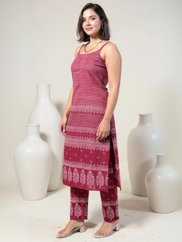 Maroon_Printed_Pure_Cotton_Kurta_Trouser_Set
