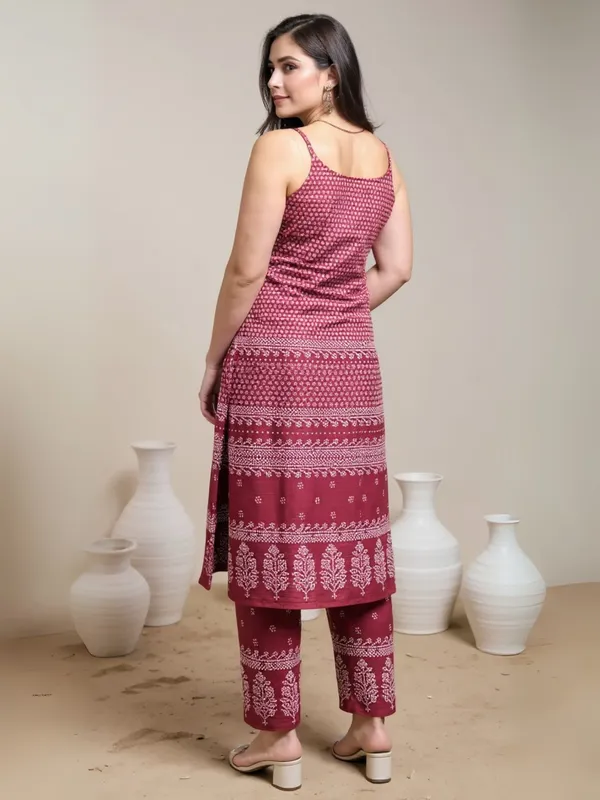 Maroon_Printed_Pure_Cotton_Kurta_Trouser_Set