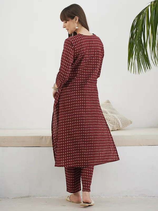 Maroon_Printed_Pure_Cotton_Kurta_Trouser_Set