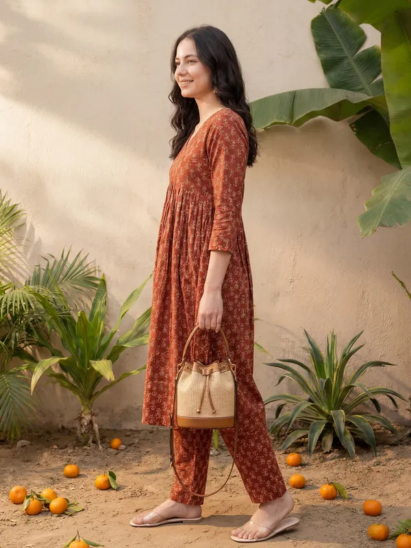 Maroon_Printed_Pure_Cotton_Kurta_Trouser_Set
