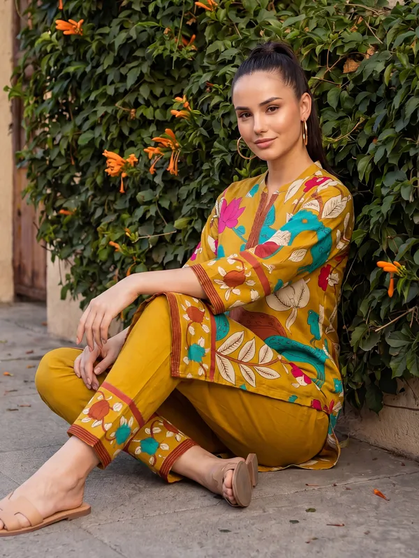 Mustard_Printed_Pure_Cotton_Kurta_Trouser_Set
