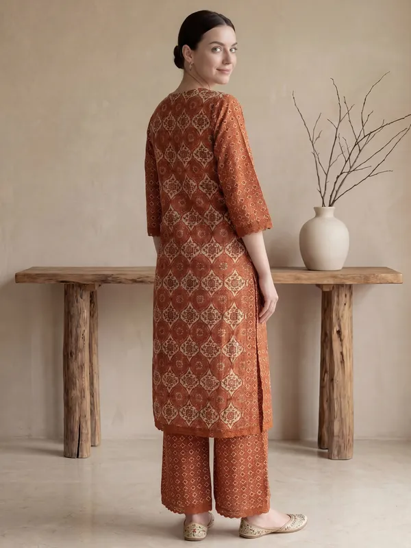 Mustard_Printed_Pure_Cotton_Kurta_Trouser_Set